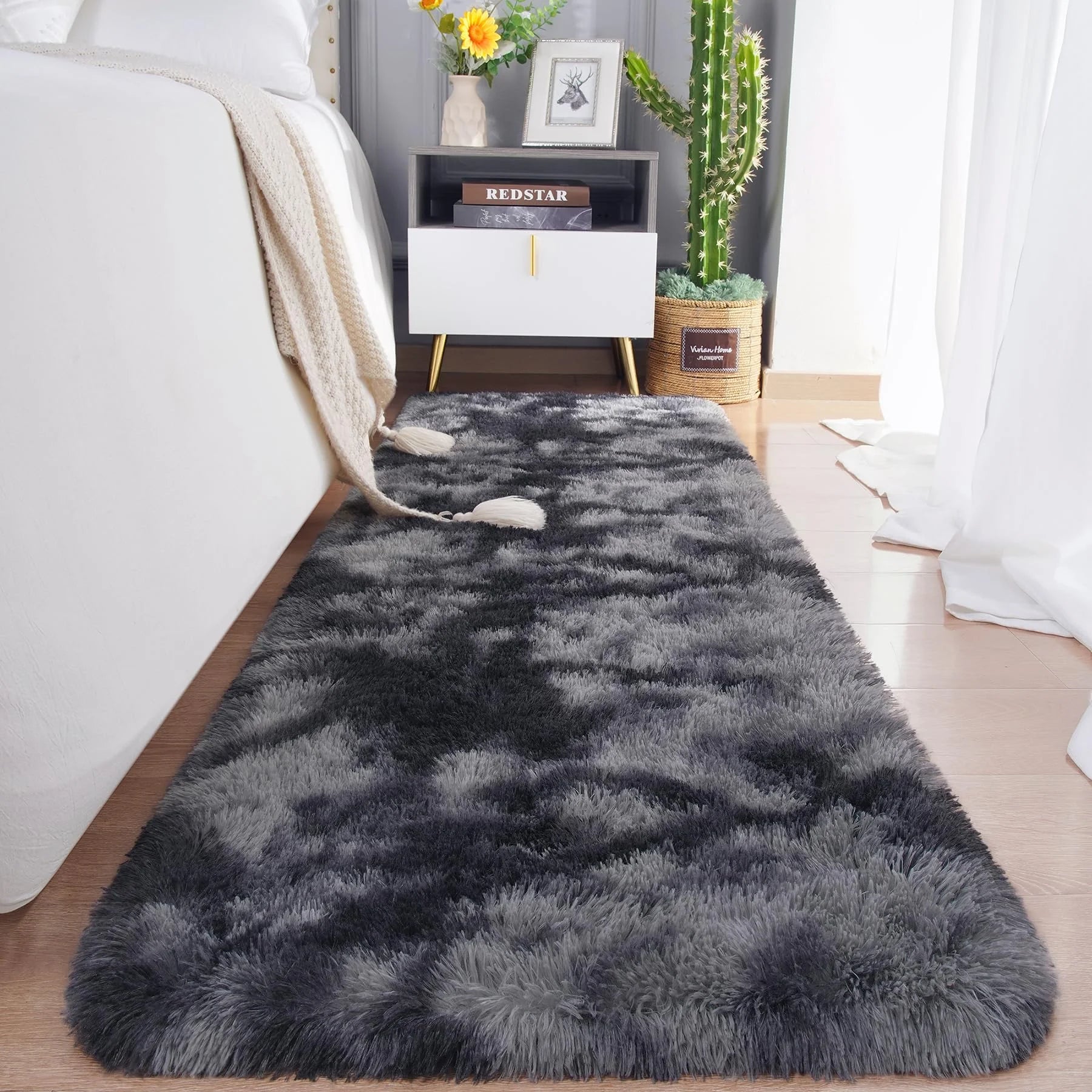 VIKAMA Soft Running Rug, Plush And Fluffy Bedroom And Living Room Carpet, Nursery And Children's Room Floor Mat For Home Decor